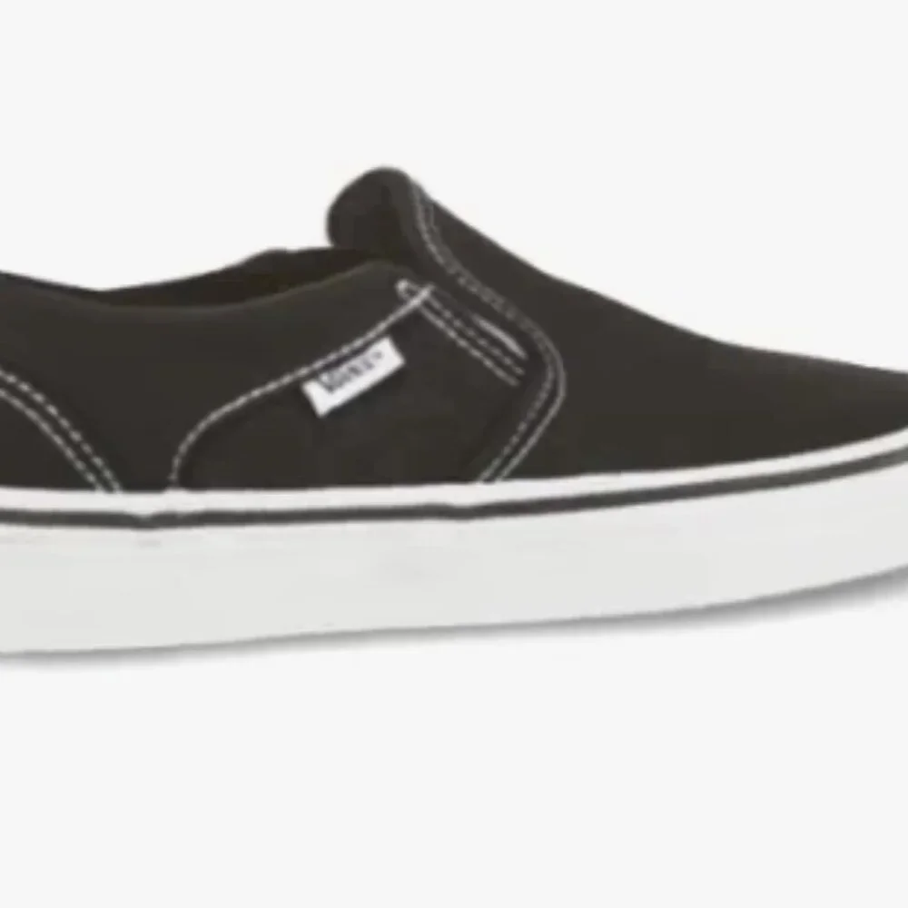 New in Box- Women's Vans Asher Slip-On Skate Shoes in Black Women's 7.5 - Picture 1 of 7